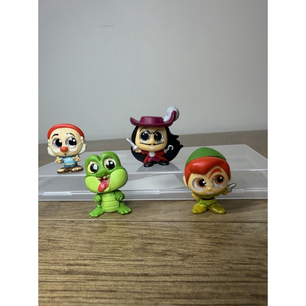 Lot of 4 Disney Doorables Peter Pan Capt. Hook Mr.  Smee Tik Tock Croc Series 6